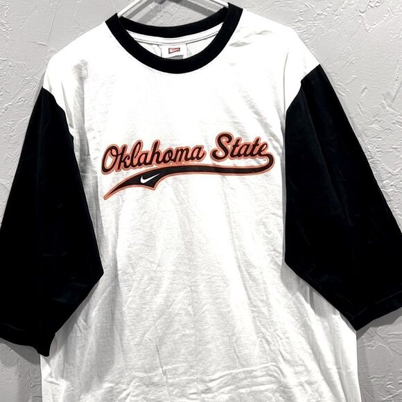 🏈🏀 Vintage OKLAHOMA STATE COWBOYS College NIKE Raglan 3/4 sleeve Tee - PERFECT - Picture 1 of 9